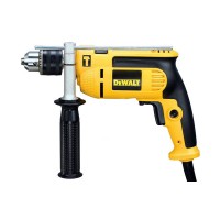 Ударная дрель Dewalt DWD024