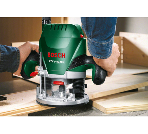 Вертикальная фрезерная машина Bosch POF 1400 ACE