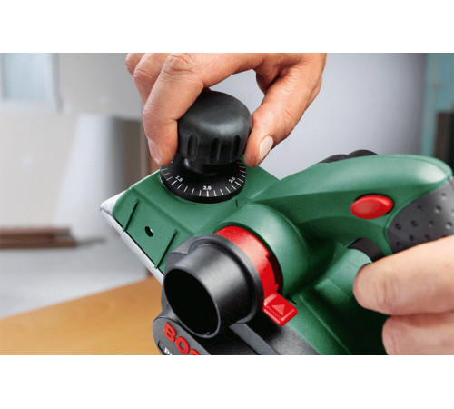 Рубанок Bosch PHO 3100