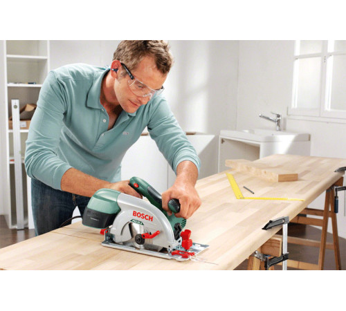 Ручная циркулярная пила Bosch PKS 55 A