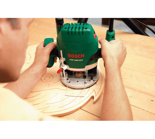 Вертикальная фрезерная машина Bosch POF 1400 ACE