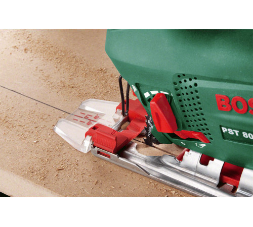 Лобзик Bosch PST 700 E