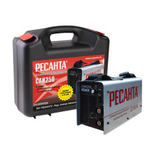 Сварочный инвертор РЕСАНТА САИ-250 в кейсе