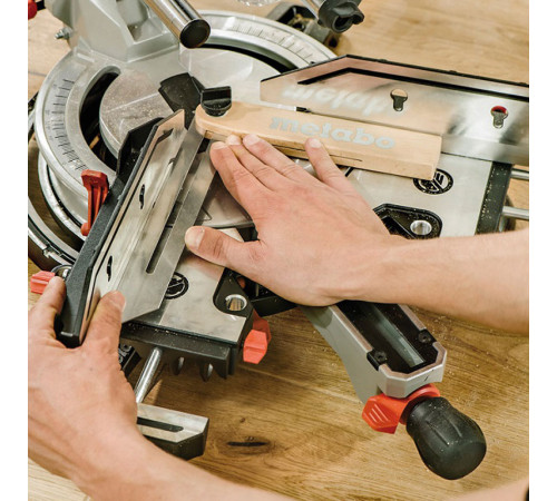 Торцовочная пила Metabo KGSV 72 Xact SYM 612216000