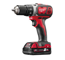 Аккумуляторная дрель-шуруповерт Milwaukee M18 BDD-202C 4933443555
