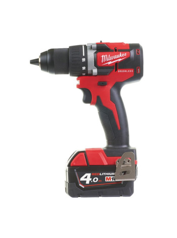 Аккумуляторная дрель-шуруповерт Milwaukee M18 CBLDD-402C 4933464539