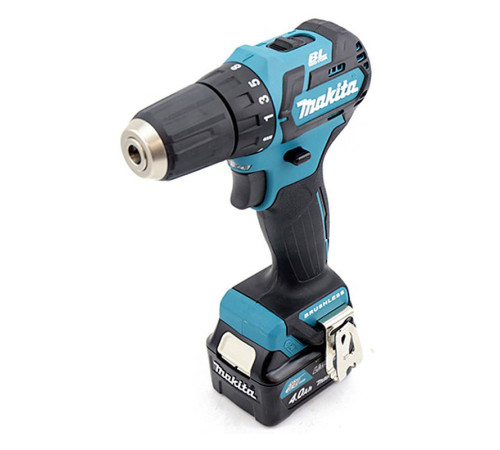 Аккумуляторная дрель-шуруповерт Makita DF332DWME
