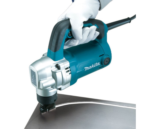 Листовые ножницы Makita JN3201J