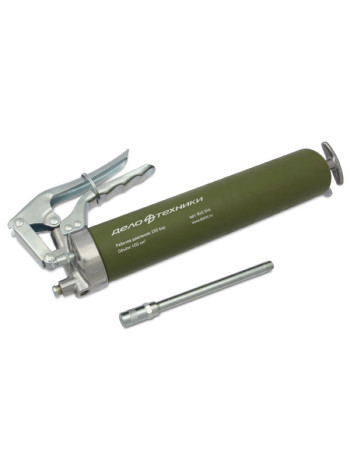 Шприц для смазки Дело Техники плунжерный, пистолетного типа, 400 см3 865344