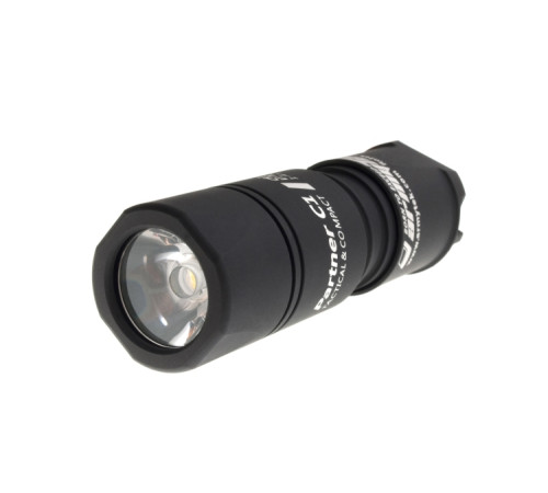 Фонарь Armytek Partner C1 v3 XP-L (белый свет)