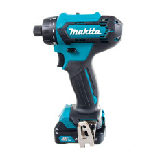 Аккумуляторная дрель-шуруповерт Makita CXT DF033DWAE
