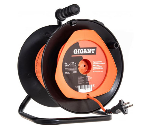 Удлинитель на пластиковой катушке Gigant ПВС 2х0,75 20м PE-032