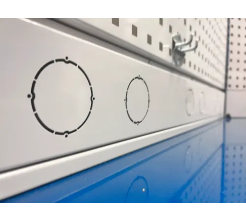 Верстак слесарный CTR 2232.S4L4M4.4-2F