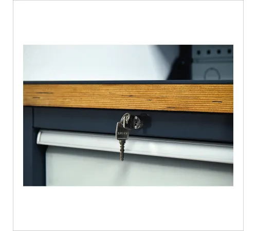 Верстак слесарный FBK 205.46.4-2
